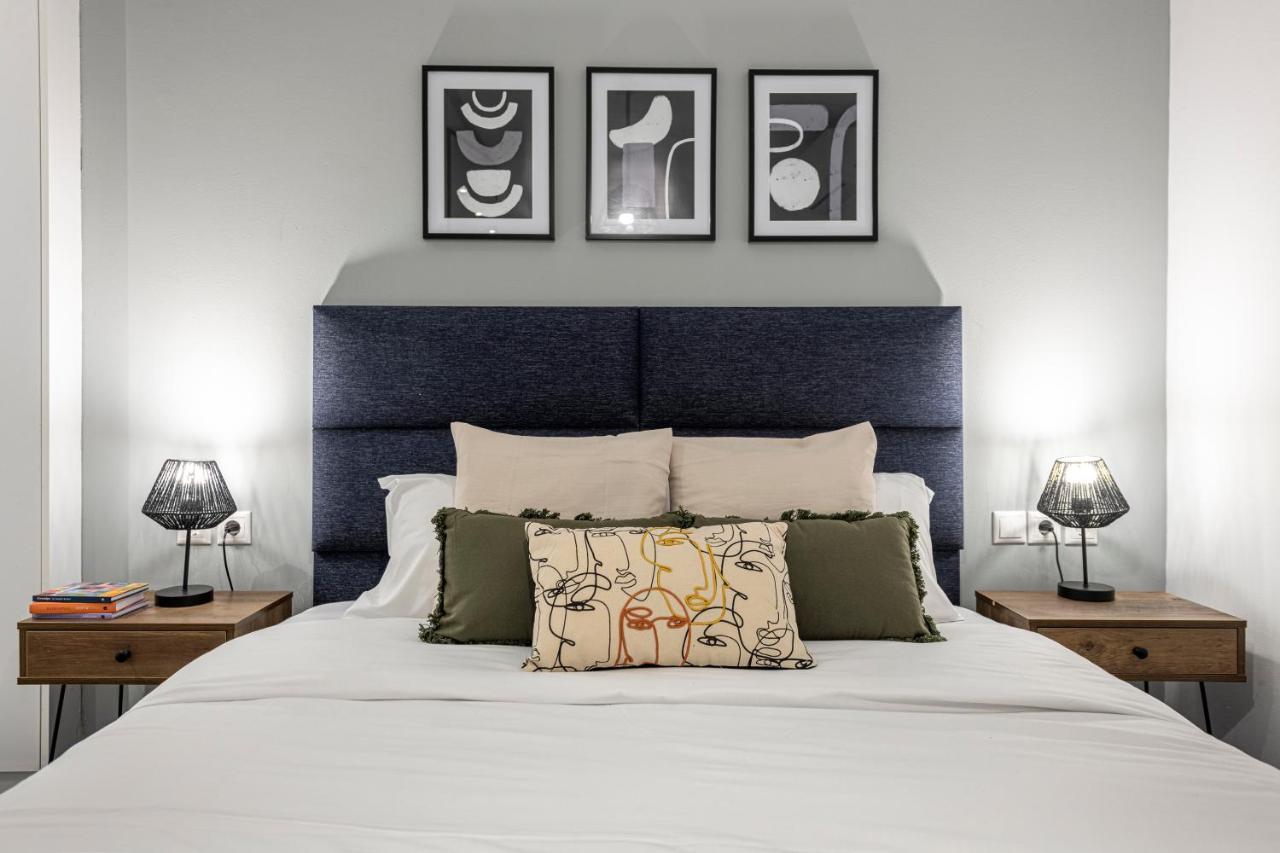 Phaedrus Living: City Center Luxury Flat Loukianou Atény Exteriér fotografie